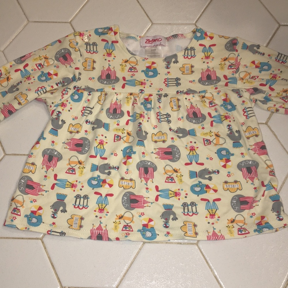 Zutano Baby 24 months circus shirt